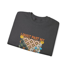 I Quilt Past My Bedtime Unisex Heavy Blend™ Crewneck Sweatshirt