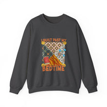 I Quilt Past My Bedtime Unisex Heavy Blend™ Crewneck Sweatshirt