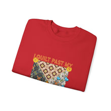 I Quilt Past My Bedtime Unisex Heavy Blend™ Crewneck Sweatshirt